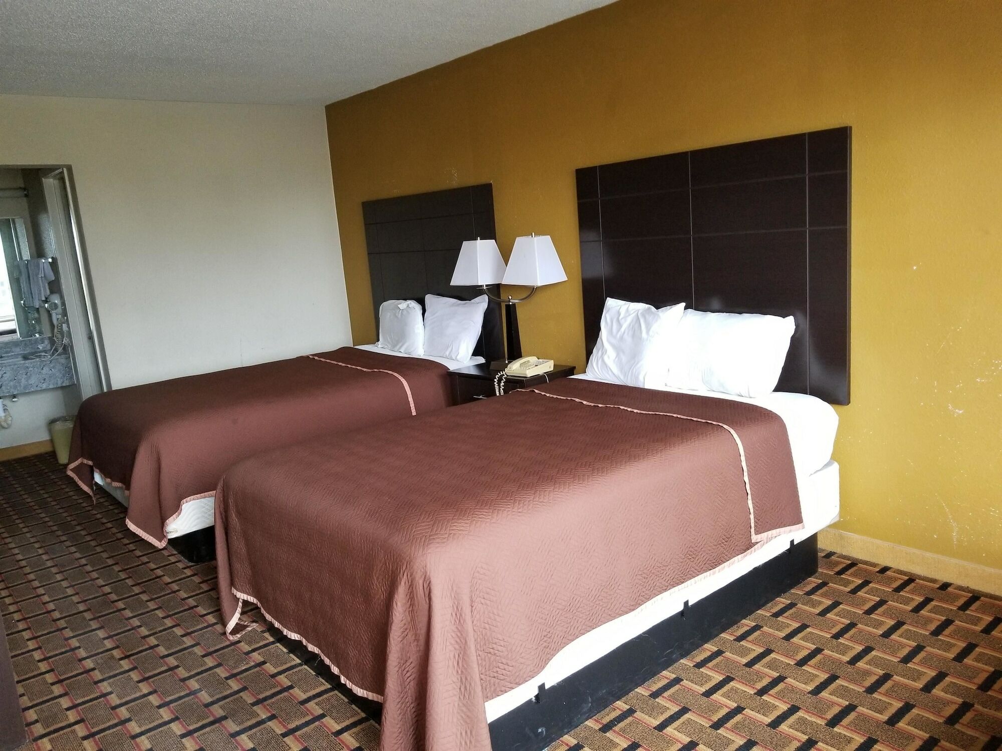 Knights Inn Midland Esterno foto